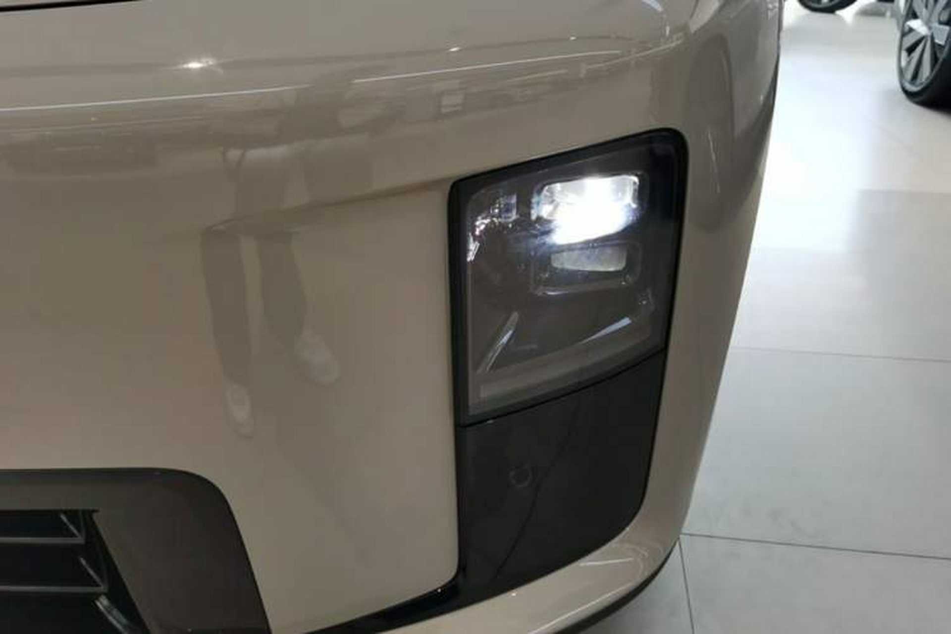 Used Li Auto i8 2025 Model Standard Version Left Front Headlight