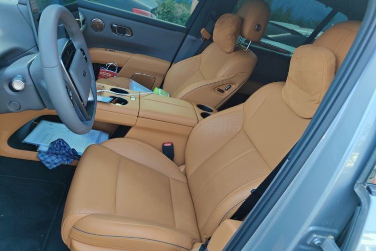 Used Li Auto i8 2025 Model Standard Version Left Front Seat