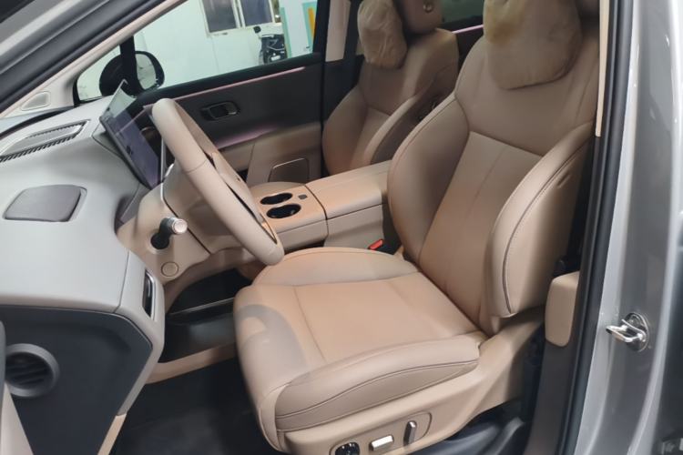 Used Li Auto i8 2025 Model Standard Version Left Front Seat