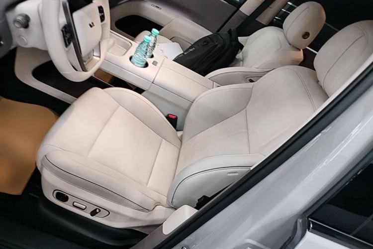 Used Li Auto i8 2025 Model Standard Version Left Front Seat