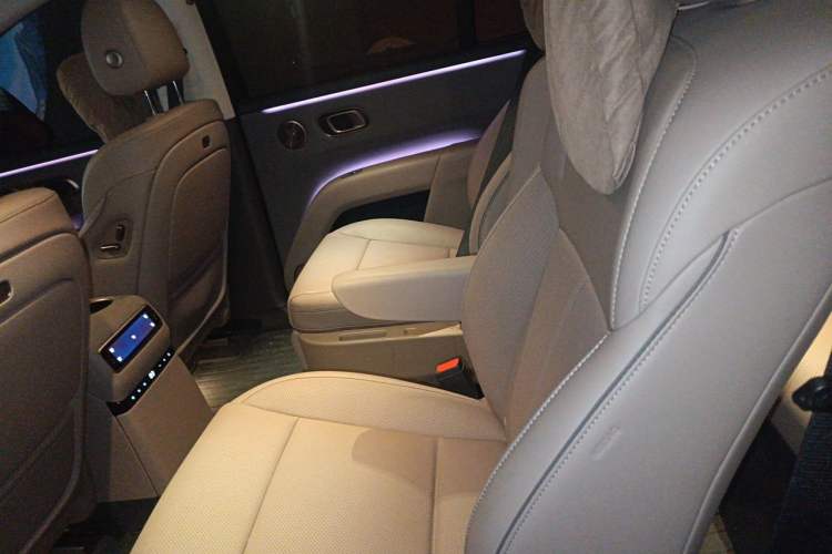 Used Li Auto i8 2025 Model Standard Version Left Rear Seat