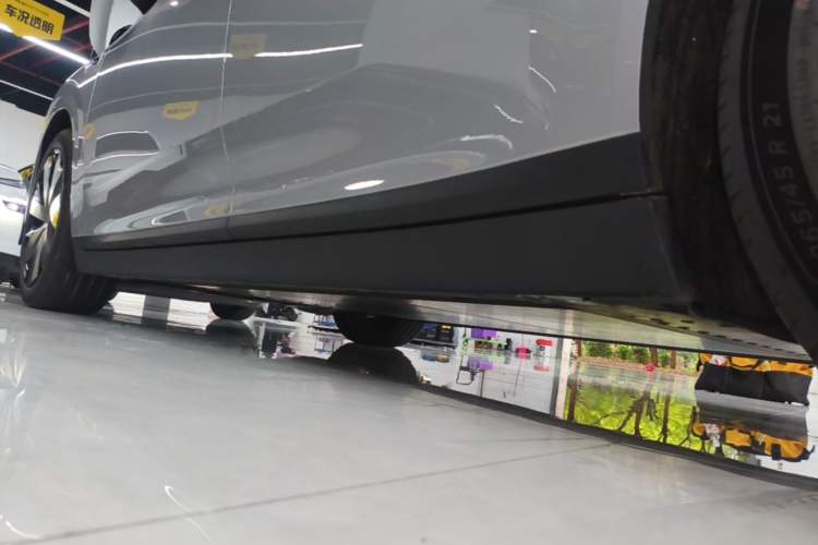 Used Li Auto i8 2025 Model Standard Version Left Side Sill