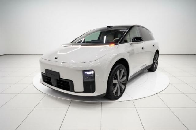 Used Li Auto i8 2025 Model Standard Version