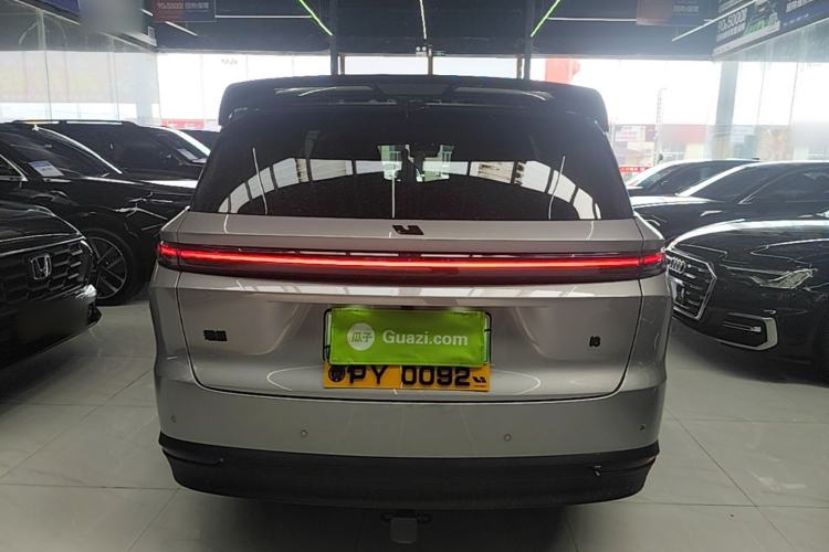 Used Li Auto i8 2025 Model Standard Version Rear