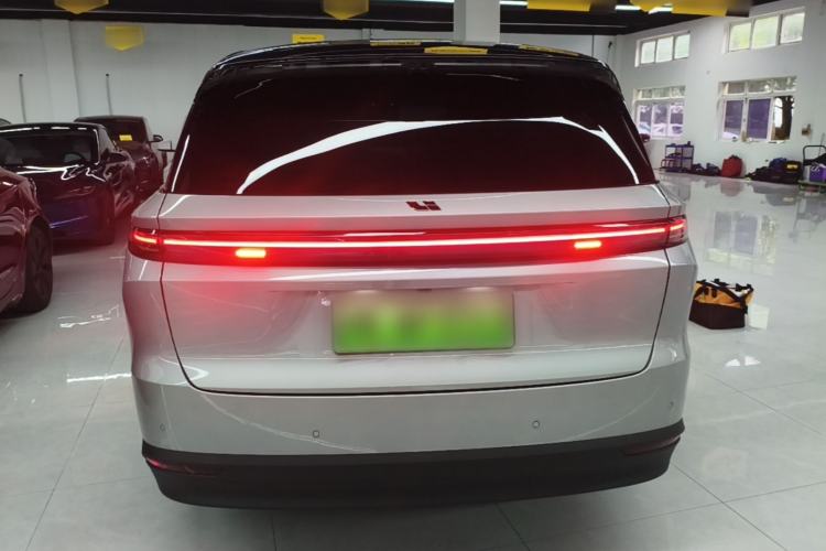 Used Li Auto i8 2025 Model Standard Version Rear