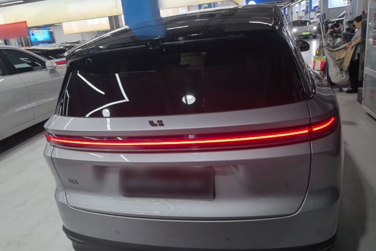 Used Li Auto i8 2025 Model Standard Version Rear