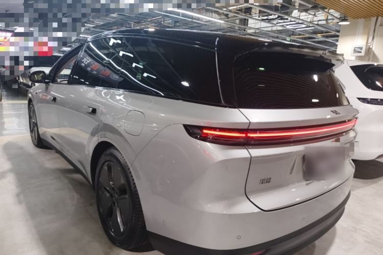 Used Li Auto i8 2025 Model Standard Version Rear Left 45 Deg