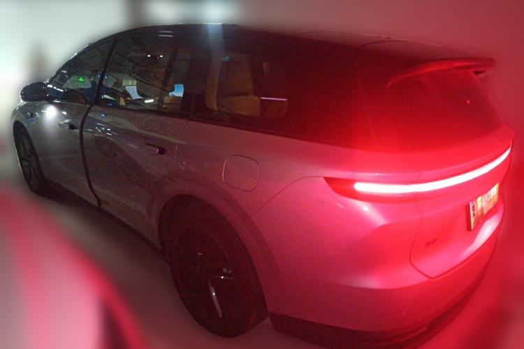 Used Li Auto i8 2025 Model Standard Version Rear Left 45 Deg
