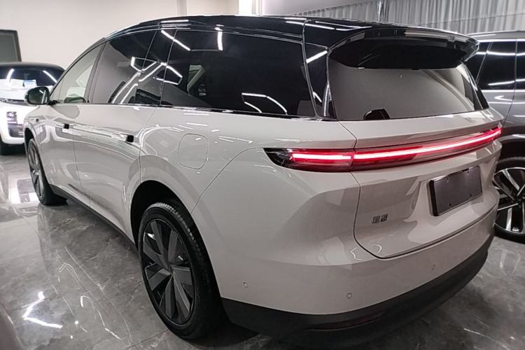 Used Li Auto i8 2025 Model Standard Version Rear Left 45 Deg