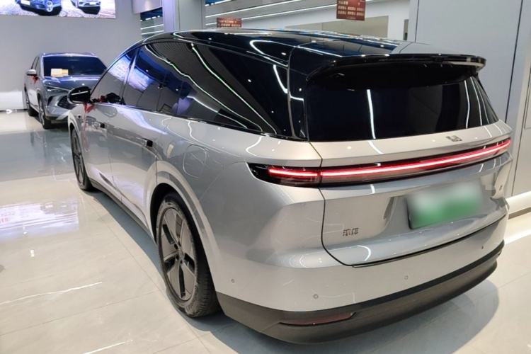 Used Li Auto i8 2025 Model Standard Version Rear Left 45 Deg