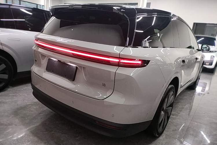 Used Li Auto i8 2025 Model Standard Version Rear