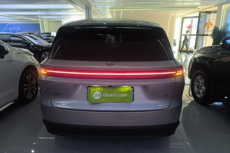 Used Li Auto i8 2025 Model Standard Version Rear