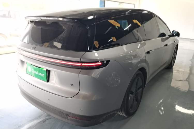 Used Li Auto i8 2025 Model Standard Version Rear Right 45 Deg