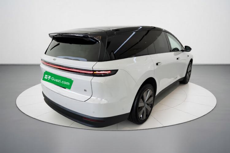 Used Li Auto i8 2025 Model Standard Version Rear Right 45 Deg