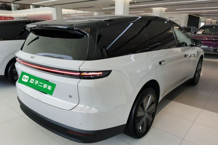 Used Li Auto i8 2025 Model Standard Version Rear Right 45 Deg