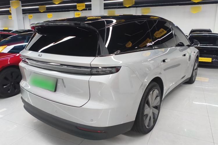 Used Li Auto i8 2025 Model Standard Version Rear Right 45 Deg