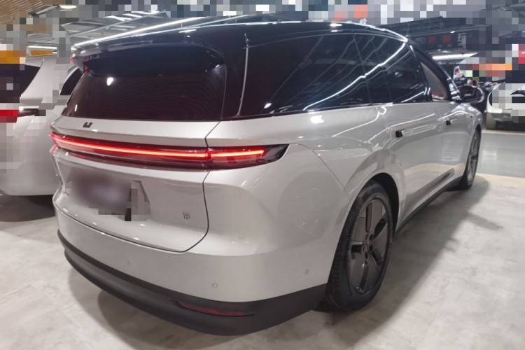 Used Li Auto i8 2025 Model Standard Version Rear Right 45 Deg