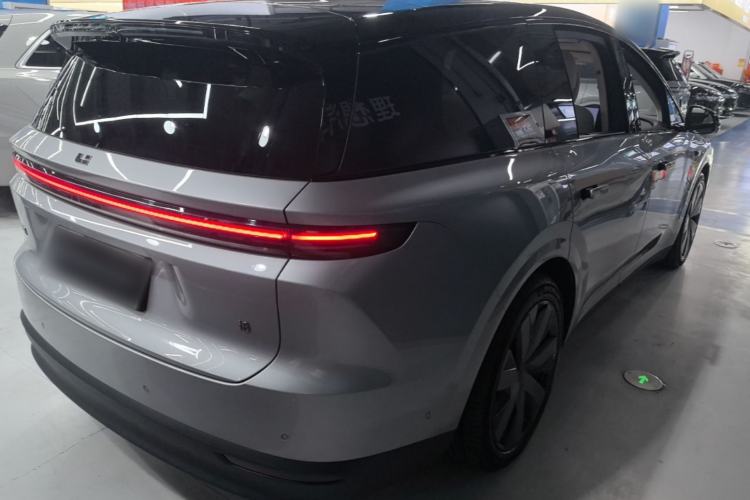 Used Li Auto i8 2025 Model Standard Version Rear Right 45 Deg