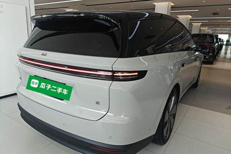 Used Li Auto i8 2025 Model Standard Version Rear Right 45 Deg