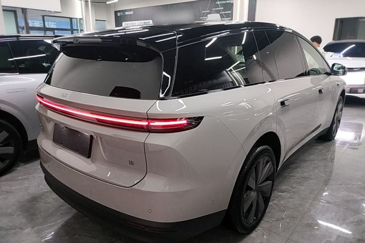 Used Li Auto i8 2025 Model Standard Version Rear Right 45 Deg