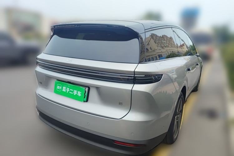 Used Li Auto i8 2025 Model Standard Version Rear Right 45 Deg