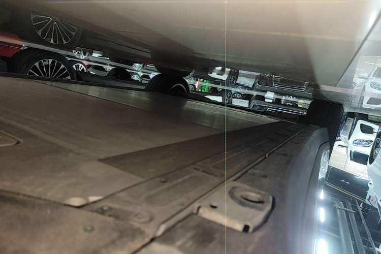 Used Li Auto i8 2025 Model Standard Version Right Side Sill