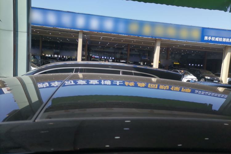 Used Li Auto i8 2025 Model Standard Version Roof