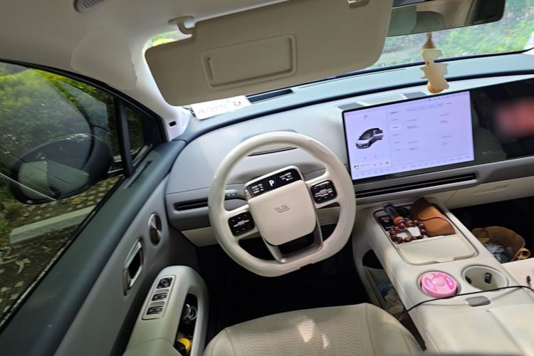 Used Li Auto i8 2025 Model Standard Version Steering Wheel