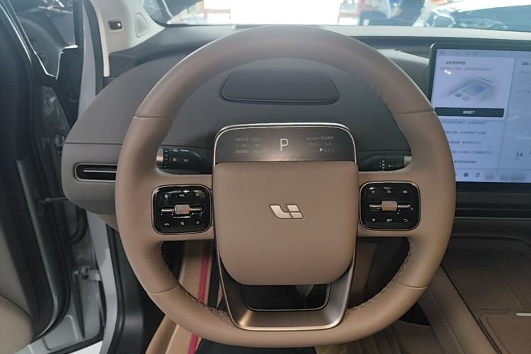 Used Li Auto i8 2025 Model Standard Version Steering Wheel