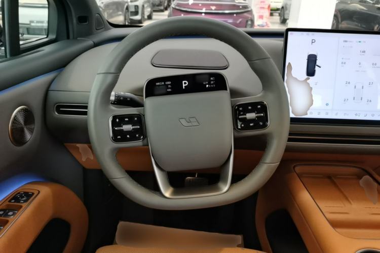 Used Li Auto i8 2025 Model Standard Version Steering Wheel