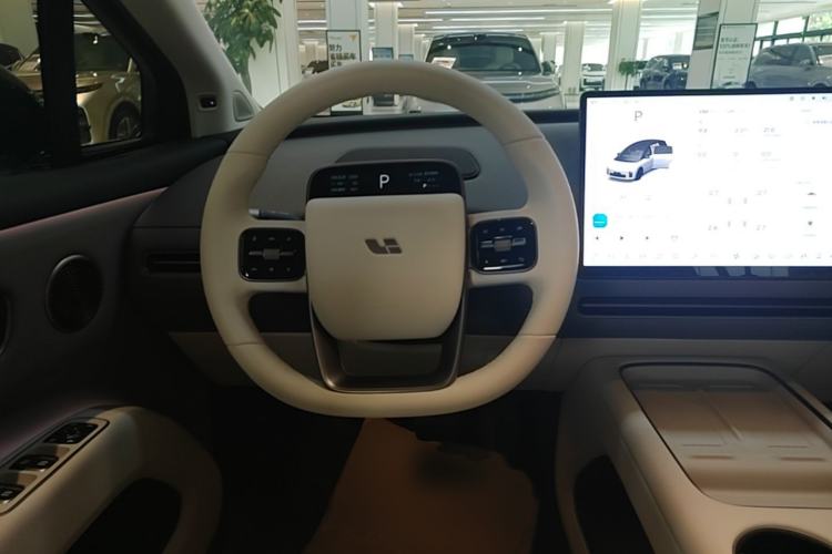 Used Li Auto i8 2025 Model Standard Version Steering Wheel