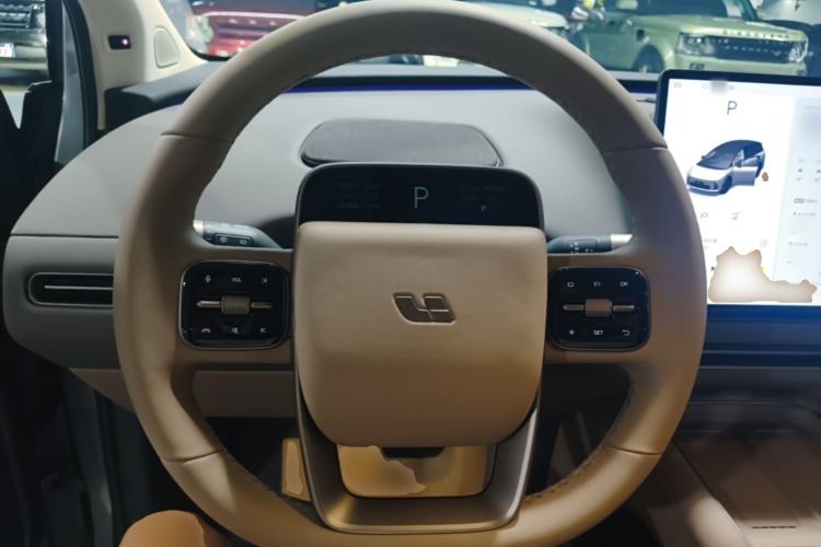 Used Li Auto i8 2025 Model Standard Version Steering Wheel