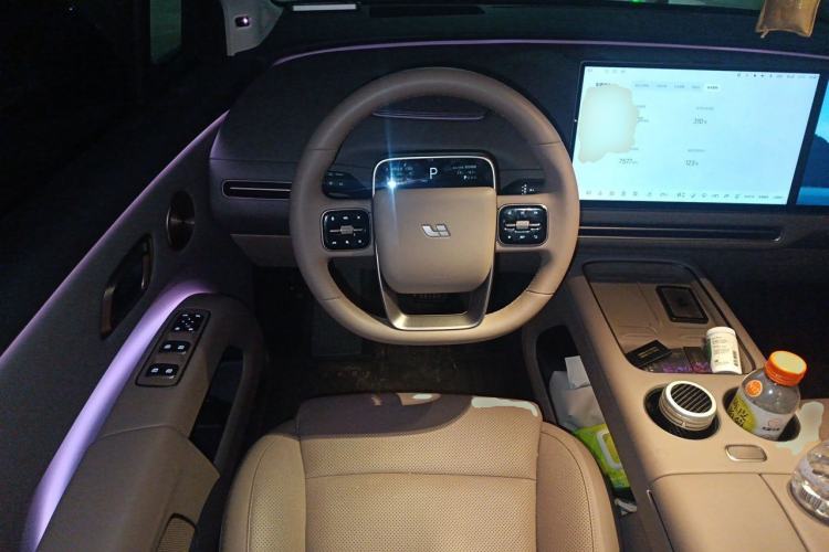 Used Li Auto i8 2025 Model Standard Version Steering Wheel