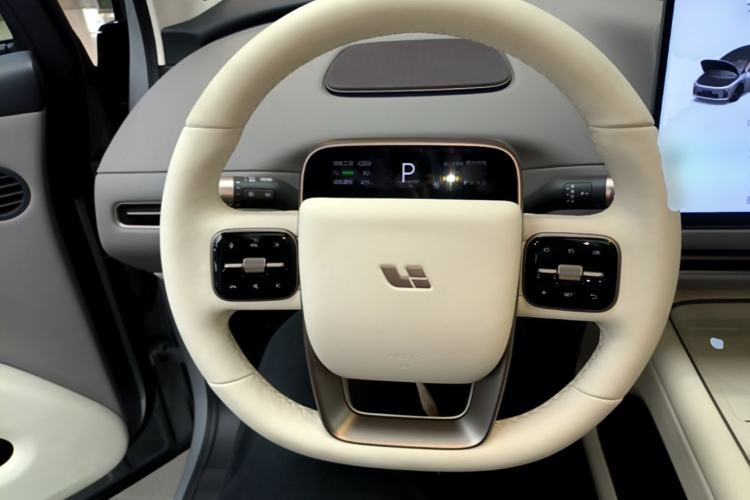Used Li Auto i8 2025 Model Standard Version Steering Wheel