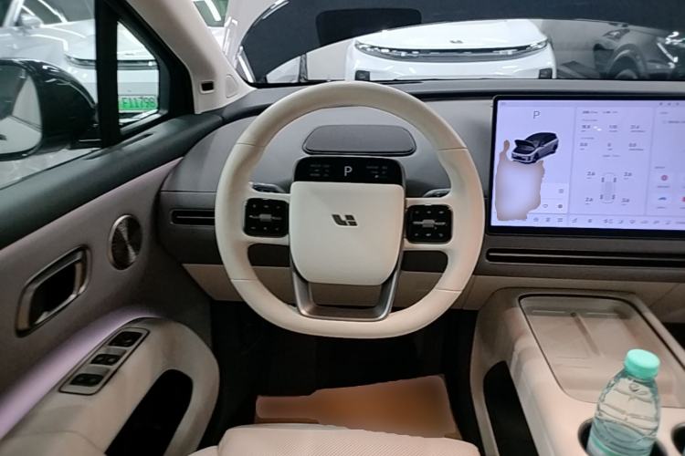 Used Li Auto i8 2025 Model Standard Version Steering Wheel