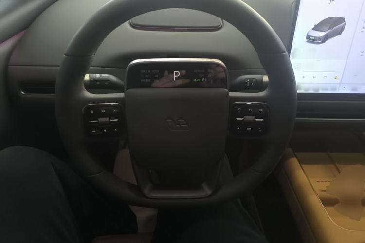 Used Li Auto i8 2025 Model Standard Version Steering Wheel