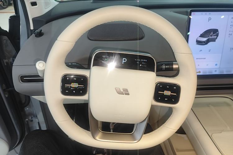 Used Li Auto i8 2025 Model Standard Version Steering Wheel