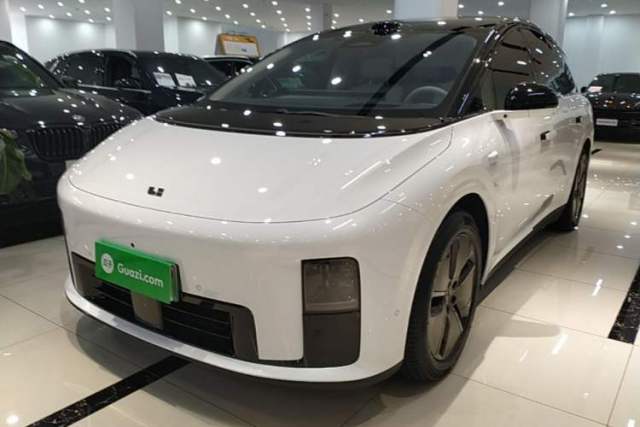 Used Li Auto i8 2025 Model Standard Version