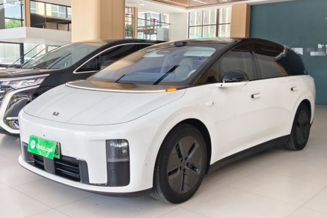 Used Li Auto i8 2025 Model Standard Version