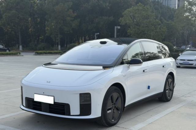 Used Li Auto i8 2025 Model Standard Version