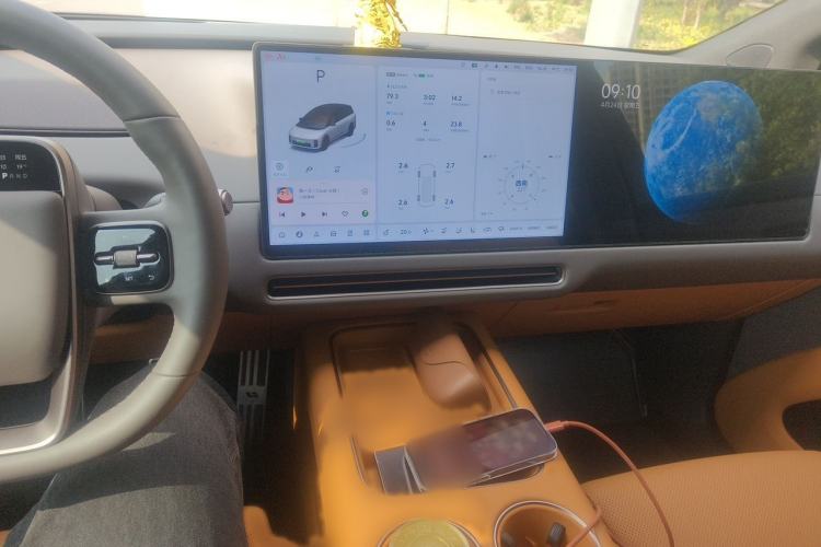 Used Li Auto i8 2025 Model Standard Version Audio And AC Panel