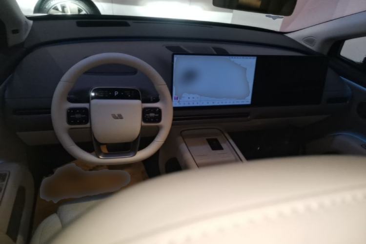 Used Li Auto i8 2025 Model Standard Version Center Console