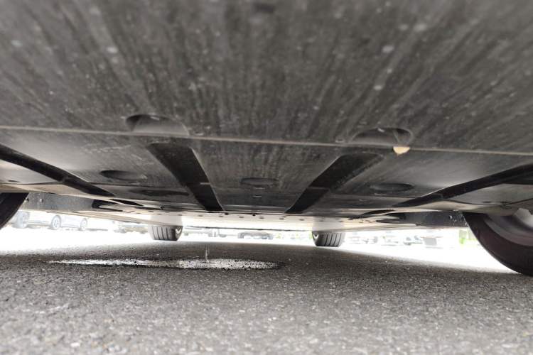 Used Li Auto i8 2025 Model Standard Version Chassis Front