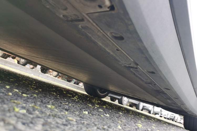 Used Li Auto i8 2025 Model Standard Version Chassis Front Left