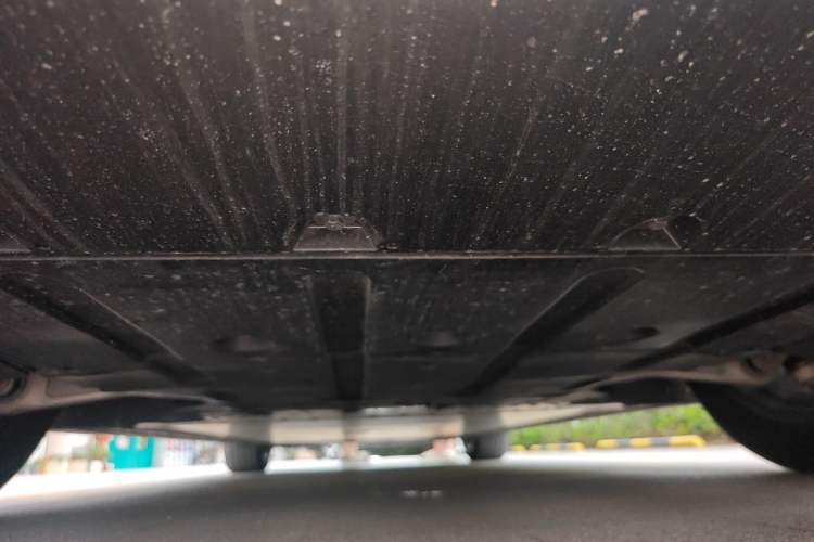 Used Li Auto i8 2025 Model Standard Version Chassis Front
