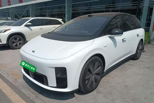Used Li Auto i8 2025 Model Standard Version