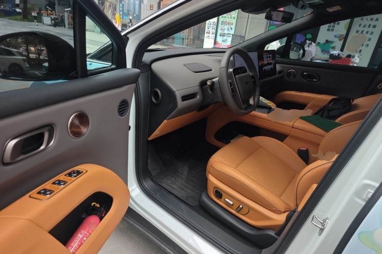 Used Li Auto i8 2025 Model Standard Version Driver Seat