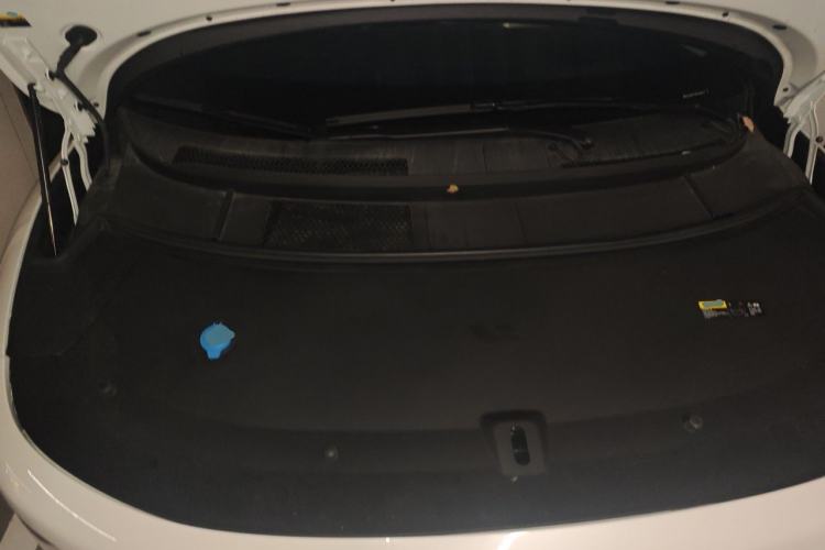 Used Li Auto i8 2025 Model Standard Version Engine Bay
