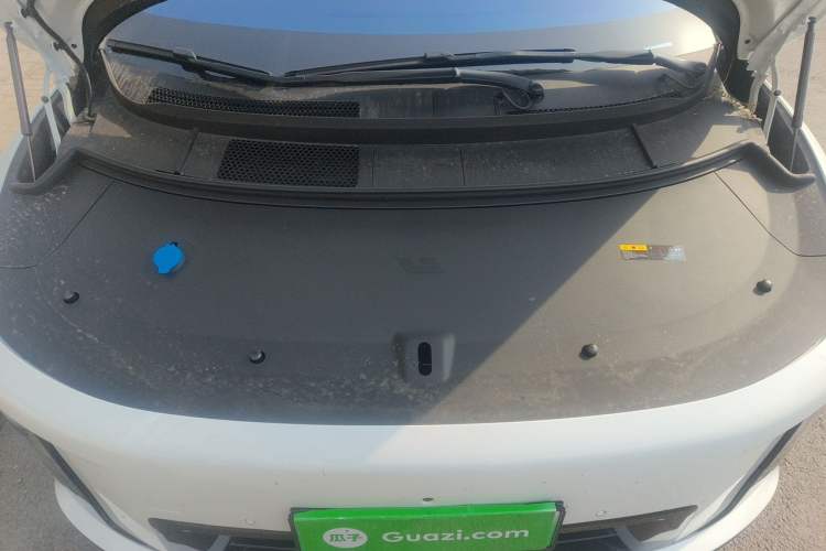 Used Li Auto i8 2025 Model Standard Version Engine Bay