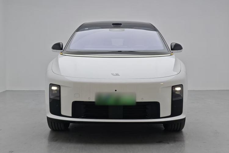 Used Li Auto i8 2025 Model Standard Version Exterior 1